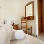 Maria's Skala Rachoni (Thasos)